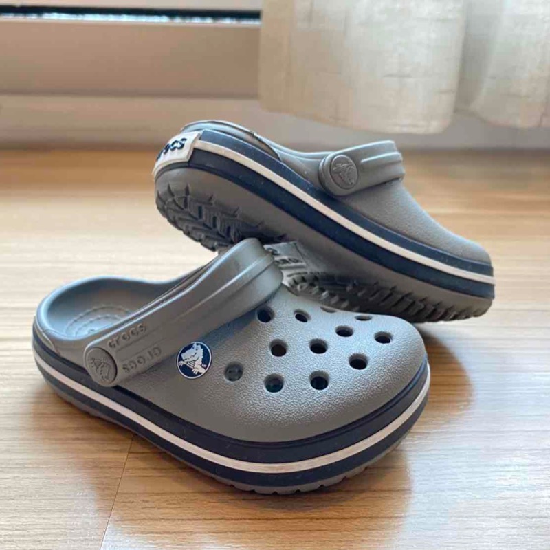 iconic crocs comfort amazon
